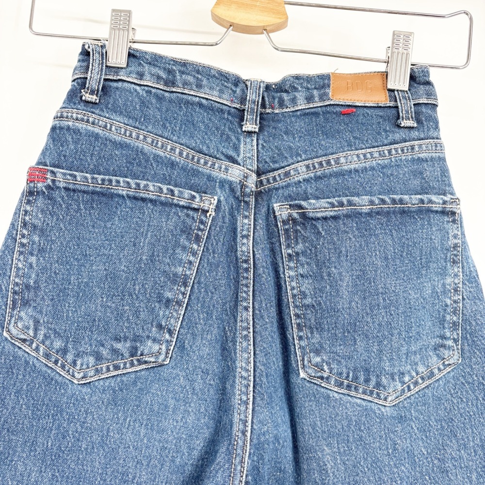 BDG UO Womens A-Wide High Rise Raw Hem Wide Barrel Leg Blue Denim Jeans Size 24 - Picture 6 of 7